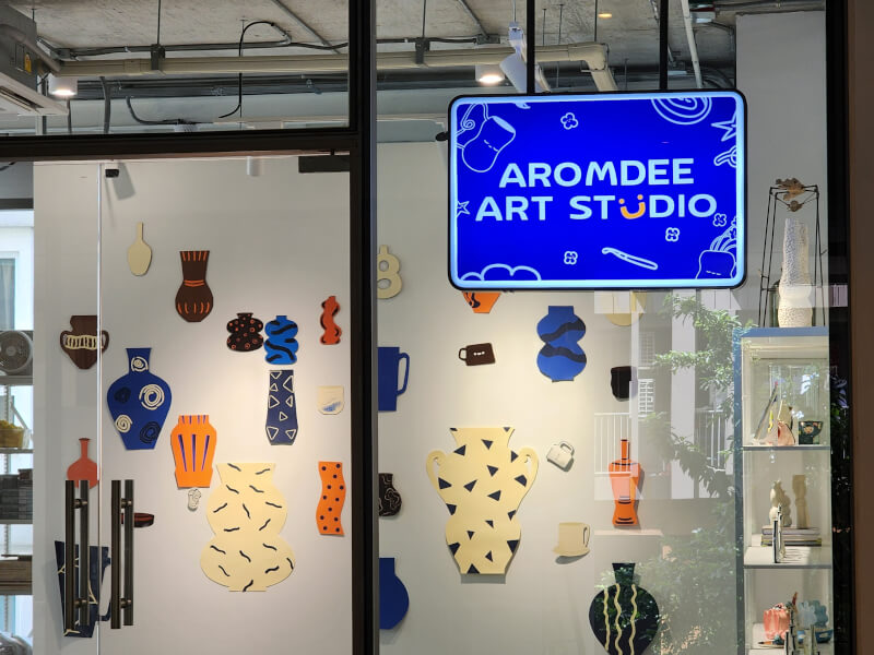 Aromdee Art Studio